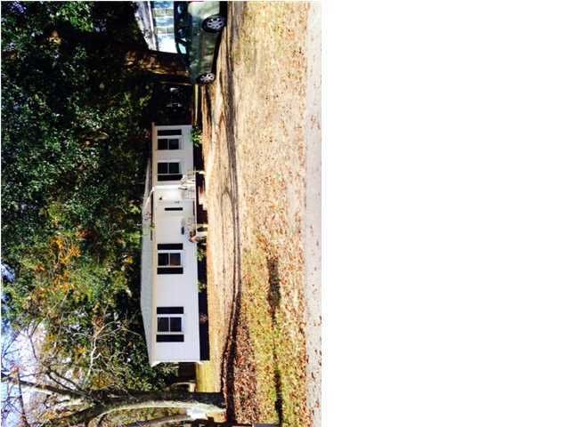 695 Kent St, Mount Pleasant, SC 29464