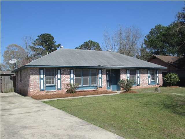 7724 Peggy Dr, North Charleston, SC 29418