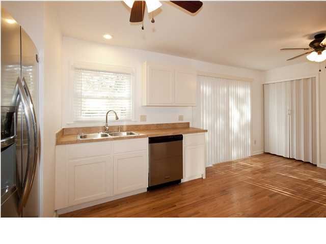 1941 Green Park Ave, Charleston, SC 29414