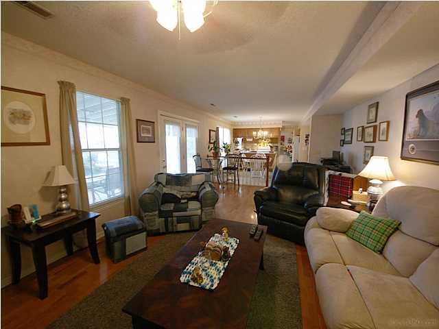 173 Danzid Dr, Summerville, SC 29483