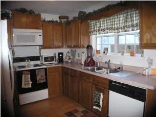 157 Iron Rd, Summerville, SC 29483