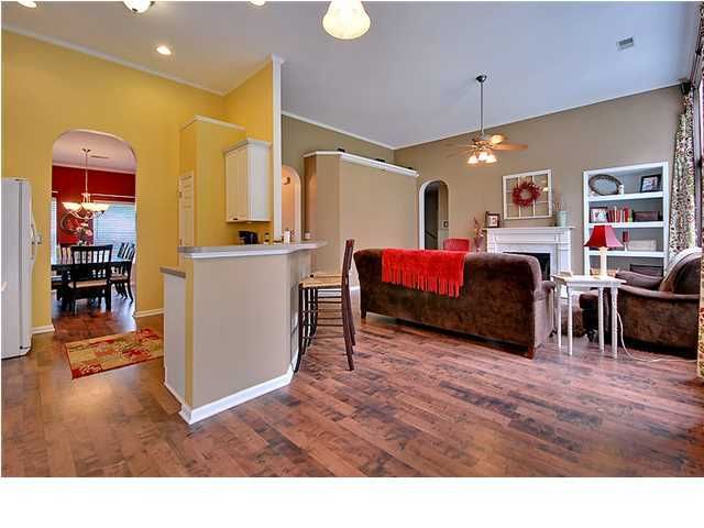 781 Bent Hickory Rd, Charleston, SC 29414