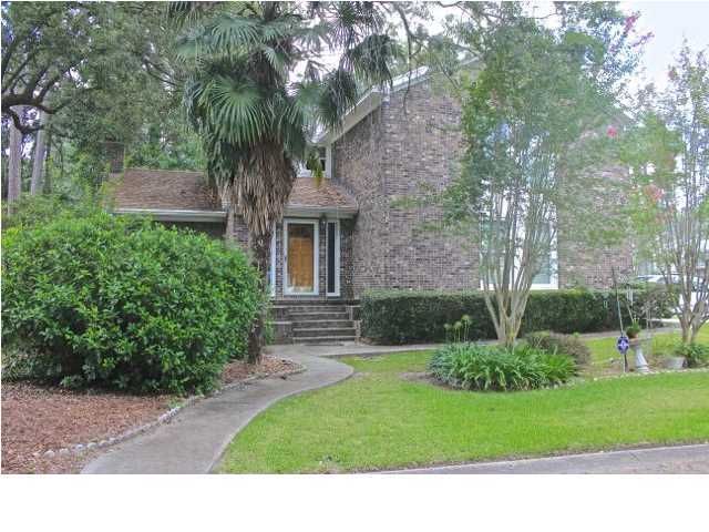 107 Gatewood St, North Charleston, SC 29418