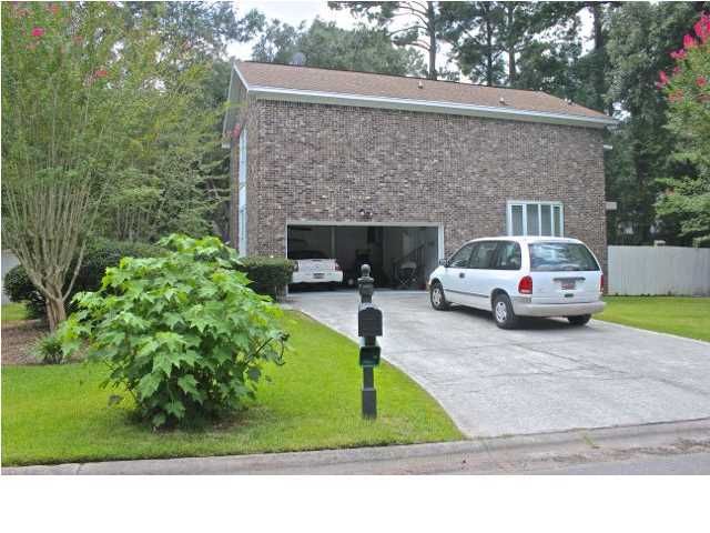 107 Gatewood St, North Charleston, SC 29418