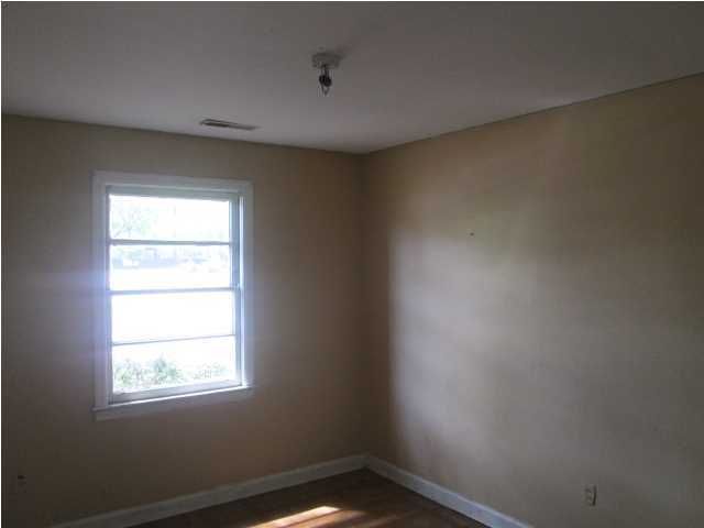 5118 Dorchester Rd, North Charleston, SC 29405