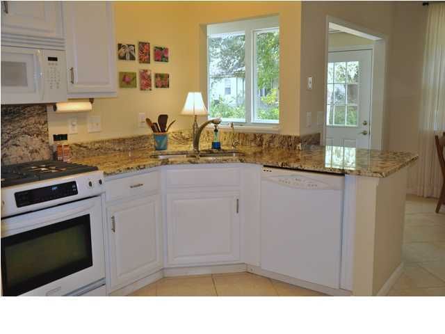 3240 Heathland Way, Mount Pleasant, SC 29466