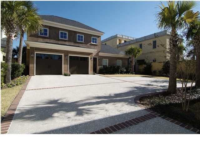 197 N Shelmore Blvd, Mount Pleasant, SC 29464