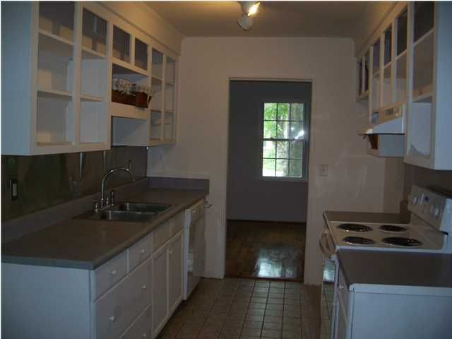 522 London Bridge Rd, Mount Pleasant, SC 29464