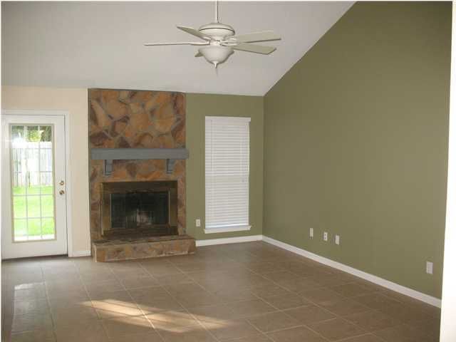 232 Mohican Cir, Summerville, SC 29483