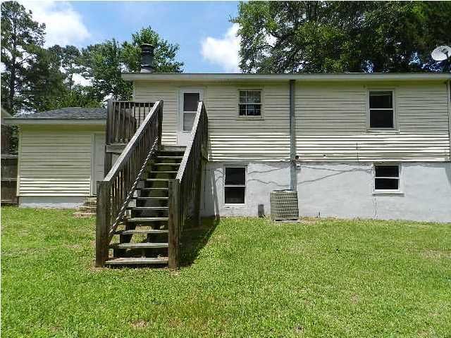 212 Birch Ln, Summerville, SC 29485