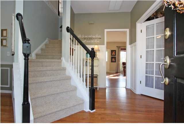 2070 Smokerise Way, Mount Pleasant, SC 29466