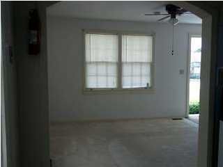 5868 N Rhett Ave, Hanahan, SC 29410