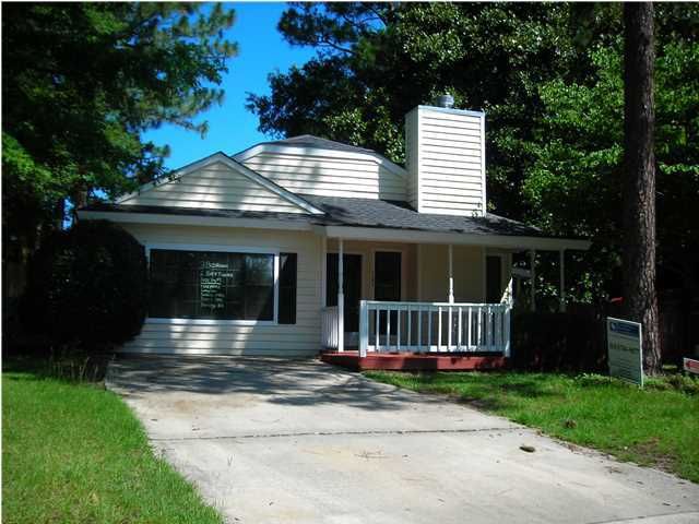 105 Prairie Ln, Summerville, SC 29483