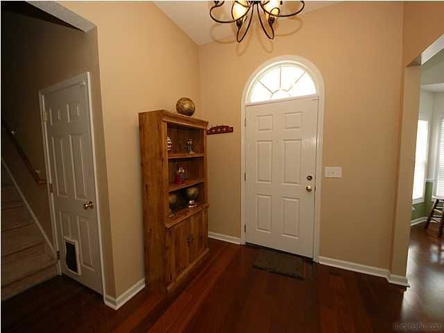 136 Pointer Dr, Goose Creek, SC 29445