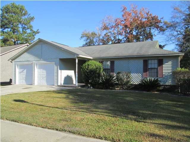 1306 Shore Pine Dr, Ladson, SC 29456