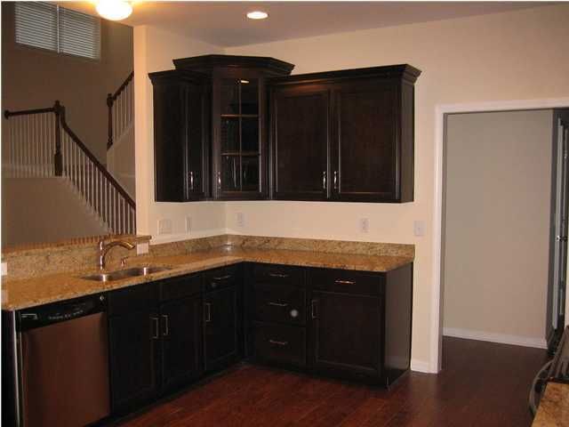 102 Hanging Moss Rd, Summerville, SC 29485