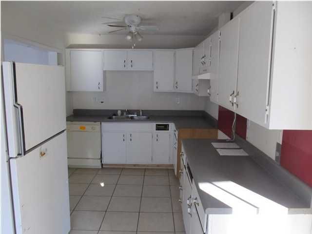 1710 Hilt St, North Charleston, SC 29406