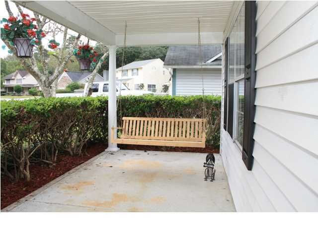 211 Bayberry Run Rd, Summerville, SC 29485