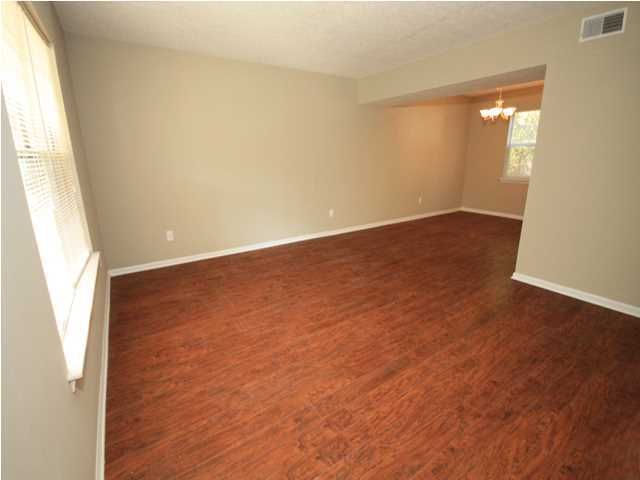 211 Bayberry Run Rd, Summerville, SC 29485