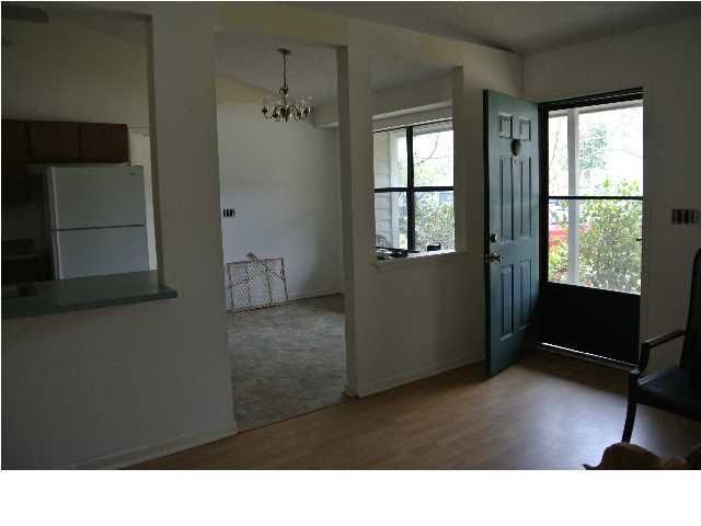 1107 Oakcrest Dr, James Island, SC 29412