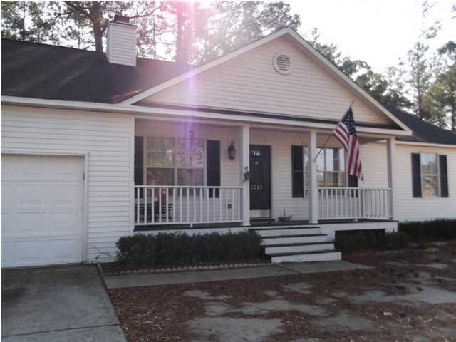 1212 Scotch Pine Ln, Ladson, SC 29456