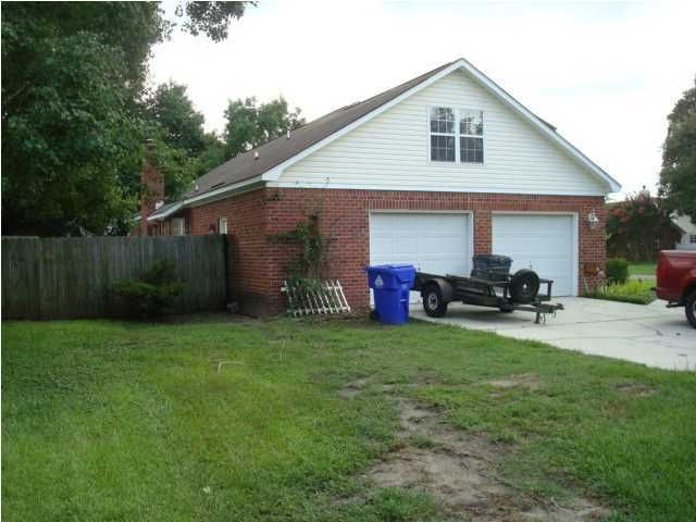 7843 Elderberry Cir #A, North Charleston, SC 29418