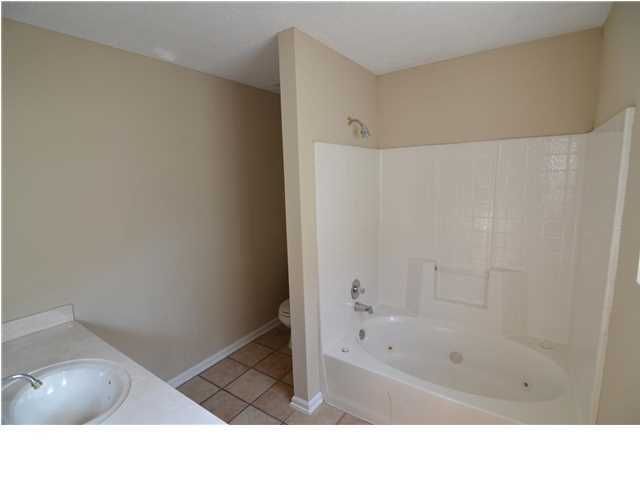 309 Sussex Ct, Goose Creek, SC 29445