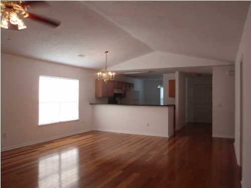 2442 Albacore Ave, North Charleston, SC 29406