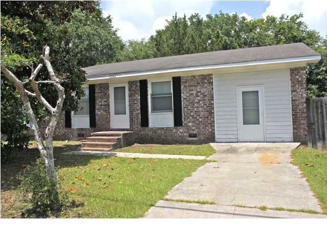 1556 Seacroft Rd, Charleston, SC 29412