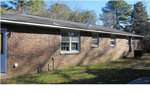 7747 Nellview Dr, North Charleston, SC 29418