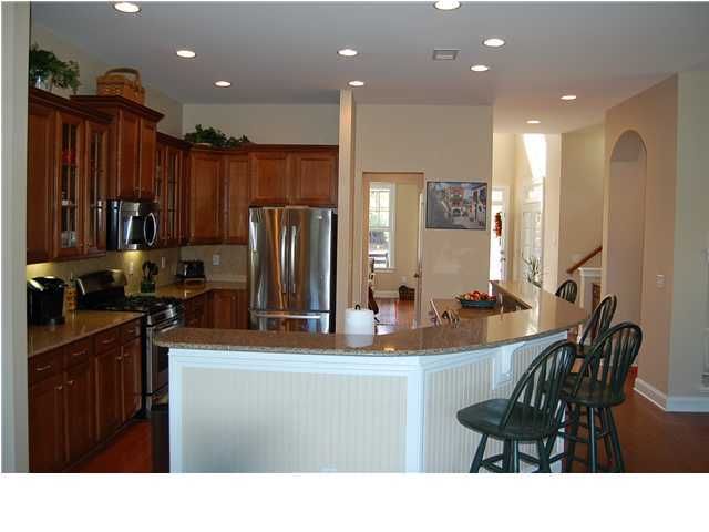 1932 Hall Point Rd, Mount Pleasant, SC 29466