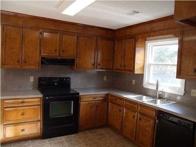 105 Issac Ct, Goose Creek, SC 29445