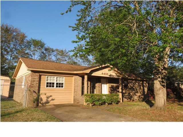 4498 Kindlewood Dr, Ladson, SC 29456