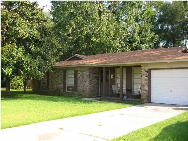 112 Waring Rd, Summerville, SC 29485