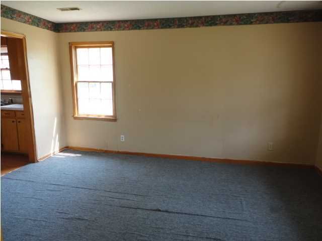 212 Water Oak Dr, Goose Creek, SC 29445