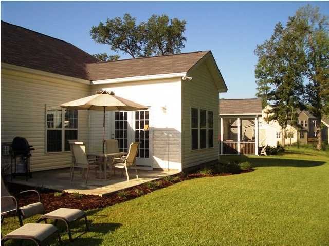 7475 Hawks Cir, Hanahan, SC 29410