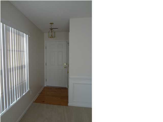 204 Saturn Ct, Summerville, SC 29483