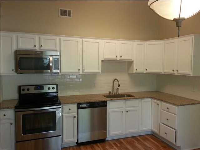 1140 Oakcrest Dr, Charleston, SC 29412