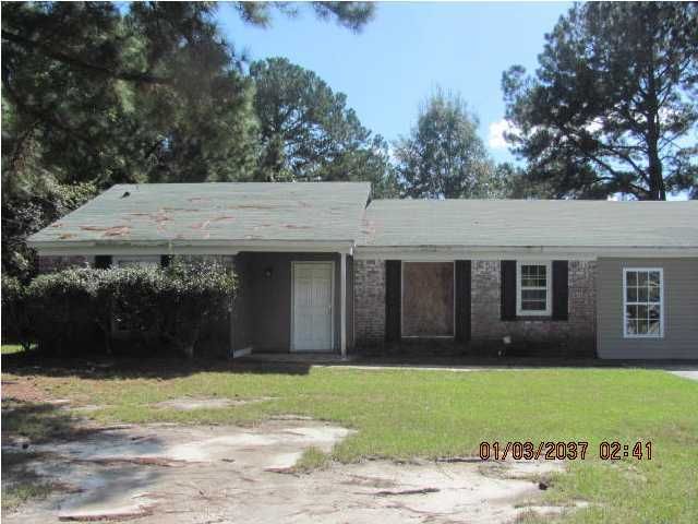 3255 Starlett Ave, North Charleston, SC 29420