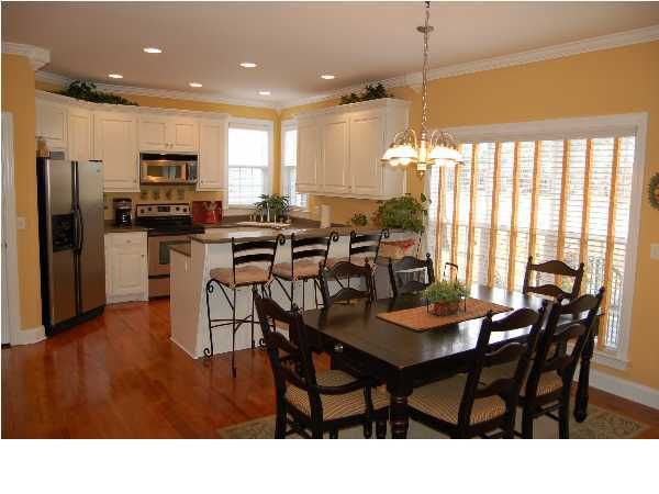 8823 E Fairway Woods Dr, North Charleston, SC 29420