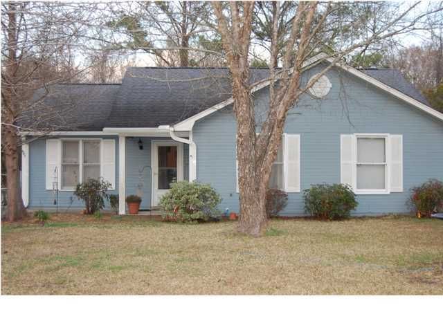 99 Sapling Ct, Moncks Corner, SC 29461