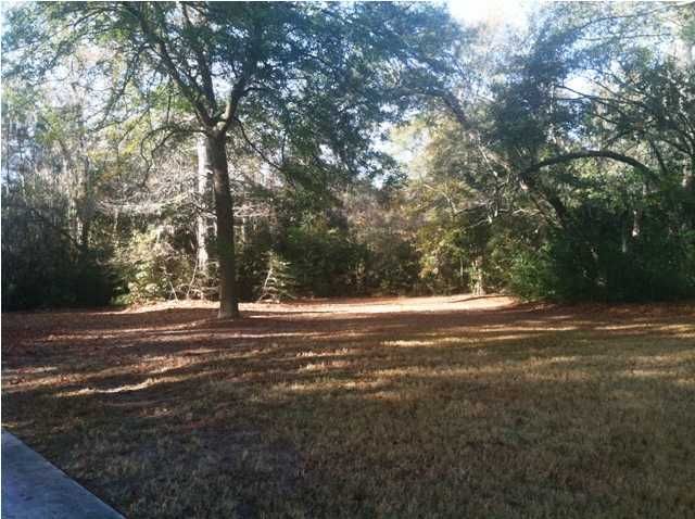 1344 Fenwick Plantation Rd, Johns Island, SC 29455