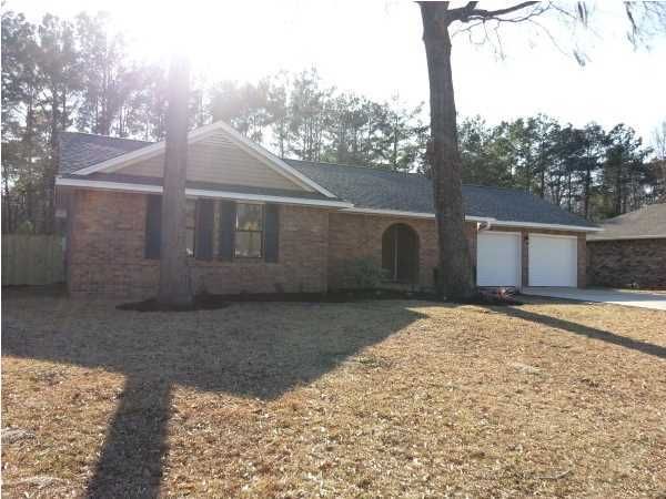 8143 N Ridgebrook Dr, North Charleston, SC 29420
