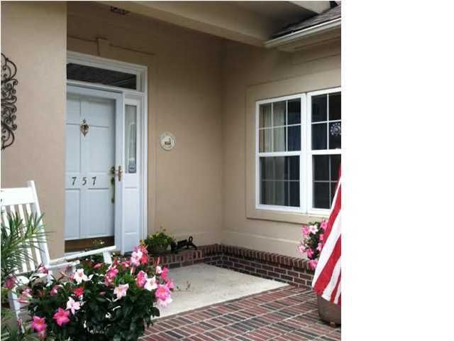 757 Hamlet Cir, Goose Creek, SC 29445