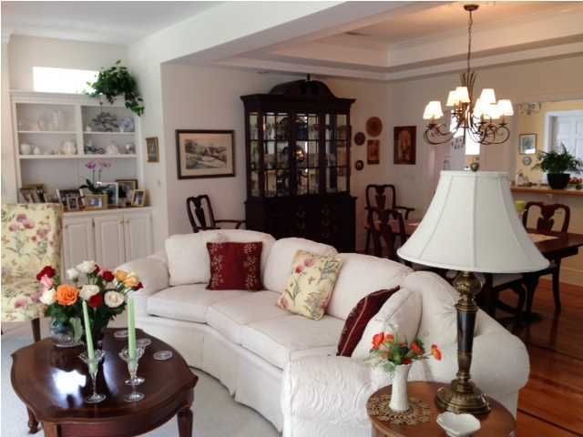 757 Hamlet Cir, Goose Creek, SC 29445