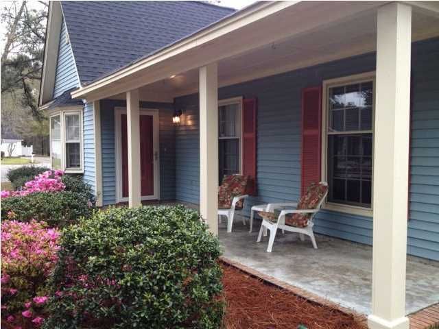 100 Saint Awdry St, Summerville, SC 29485