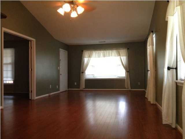 100 Saint Awdry St, Summerville, SC 29485