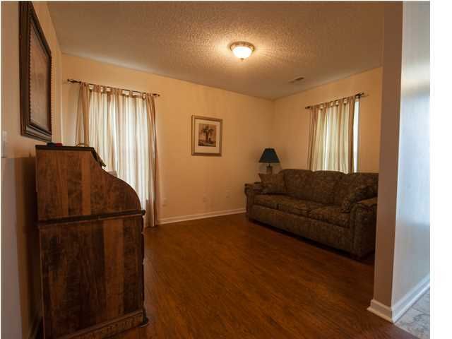 219 Moon Dance Ln, Summerville, SC 29483
