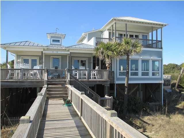 1121 E Arctic Ave, Folly Beach, SC 29439