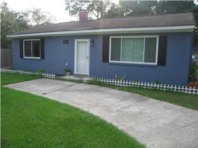 112 Pineview Dr, Goose Creek, SC 29445